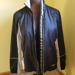 Nike sportswear windrunner